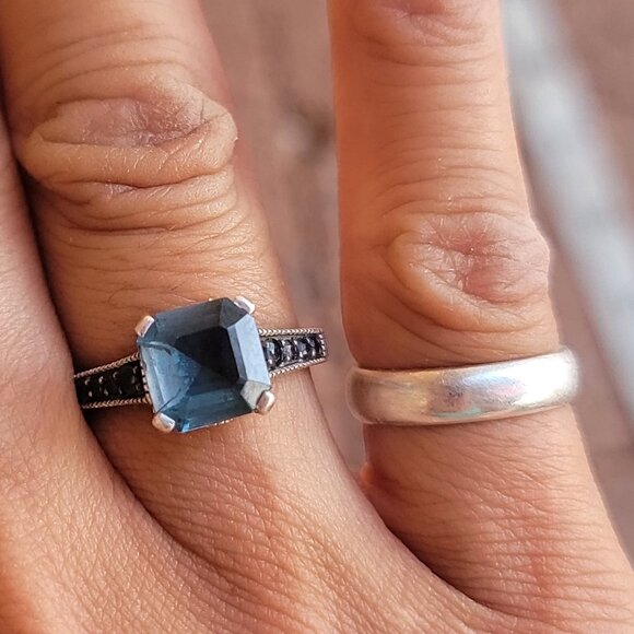 Designer SIRI USA 925 sterling silver asher cut topaz prong set with pave set da - Picture 4 of 16